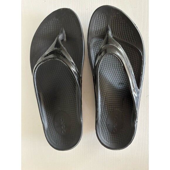OOFOS OOlala flip flops Sandal Lightweight Recovery Footwear, Reduces Stress - Picture 2 of 6